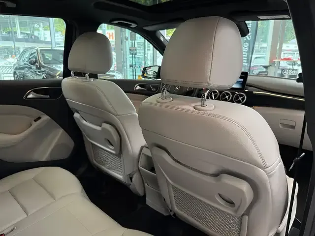 Mercedes-Benz B 200