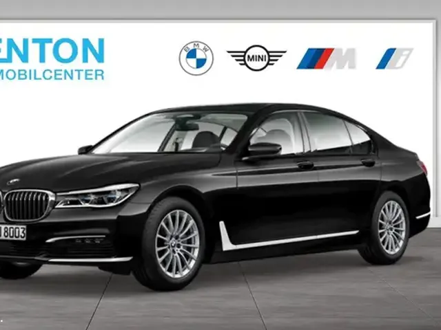 BMW 750