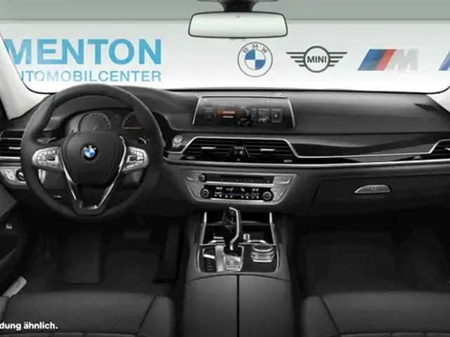 BMW 750