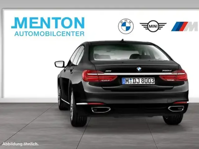BMW 750