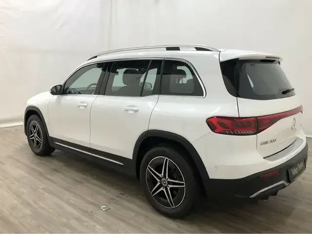 Mercedes-Benz EQB 300