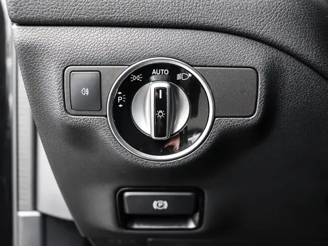 Mercedes-Benz GLA 180
