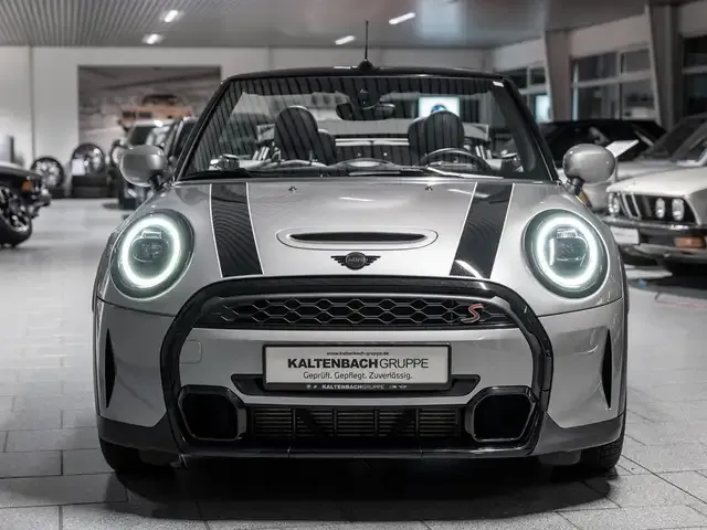 MINI Cooper S Cabrio