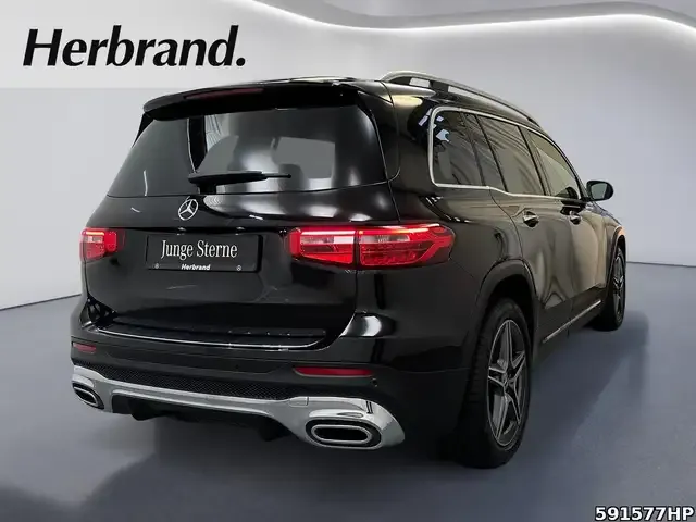 Mercedes-Benz GLB 220