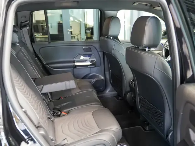 Mercedes-Benz EQB 300