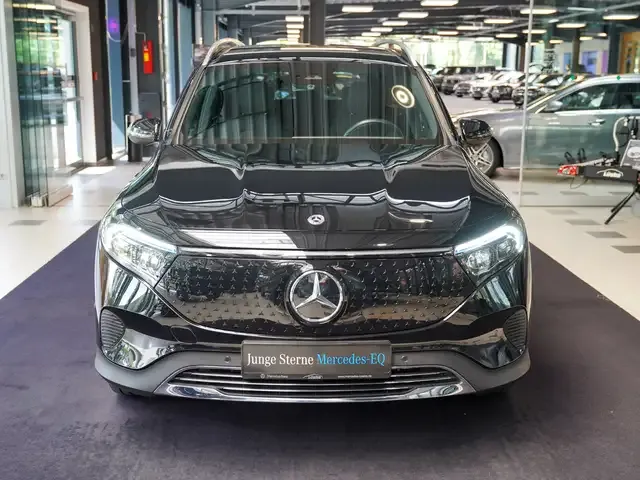 Mercedes-Benz EQB 300