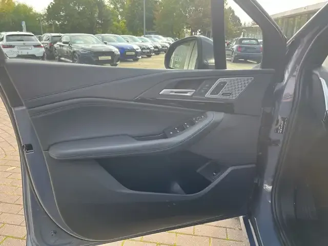 BMW 223