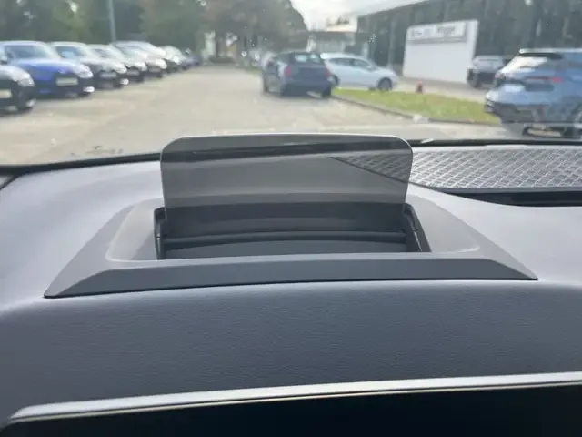 BMW 223