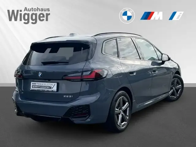 BMW 223