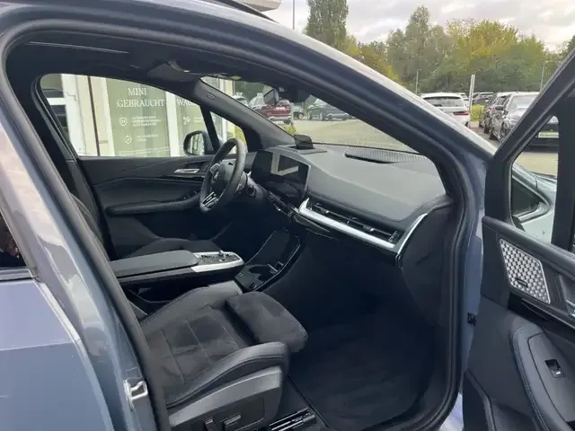 BMW 223