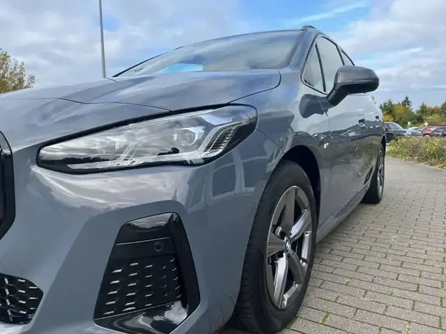BMW 223