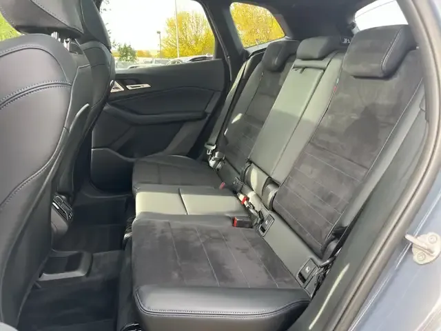 BMW 223
