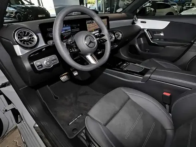 Mercedes-Benz A 200