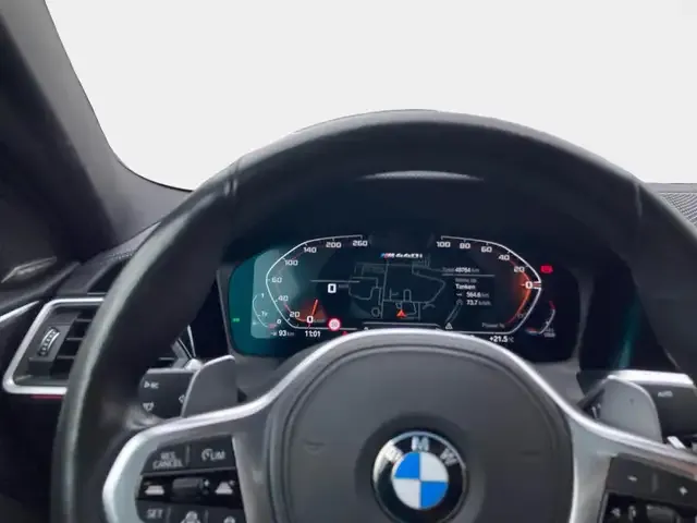 BMW 440
