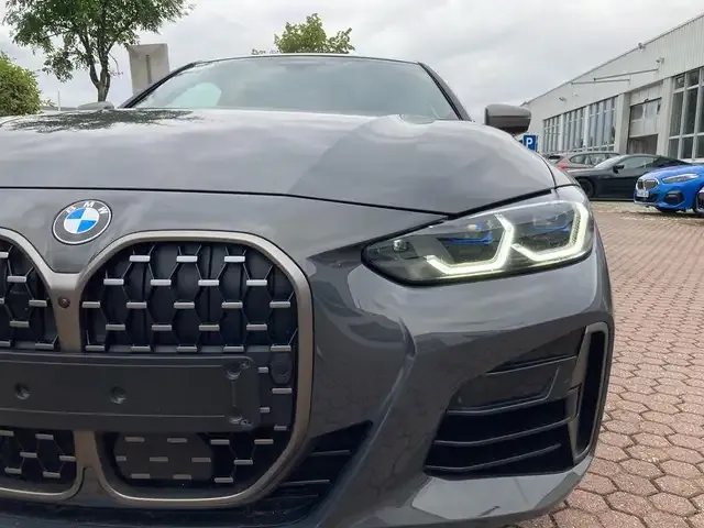 BMW 440