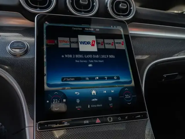 Mercedes-Benz CLE 300