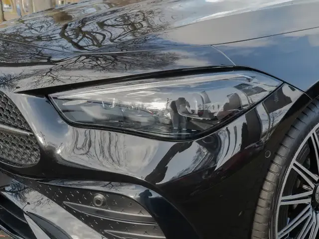 Mercedes-Benz CLE 300