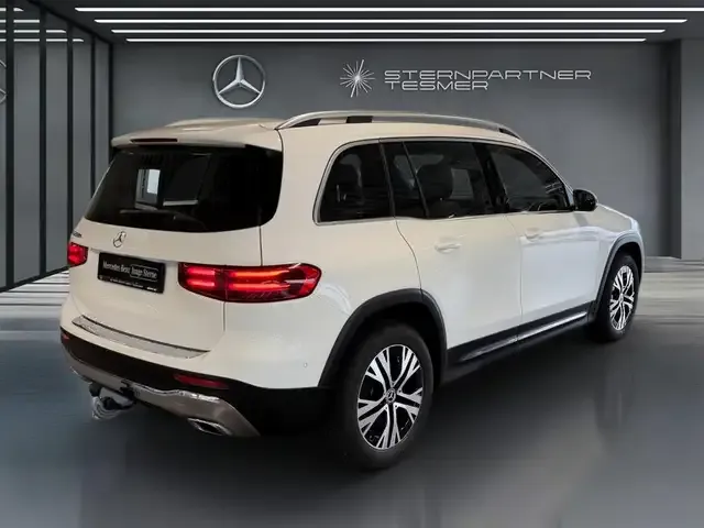 Mercedes-Benz GLB 200