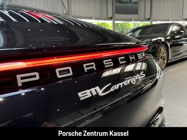 Porsche 992