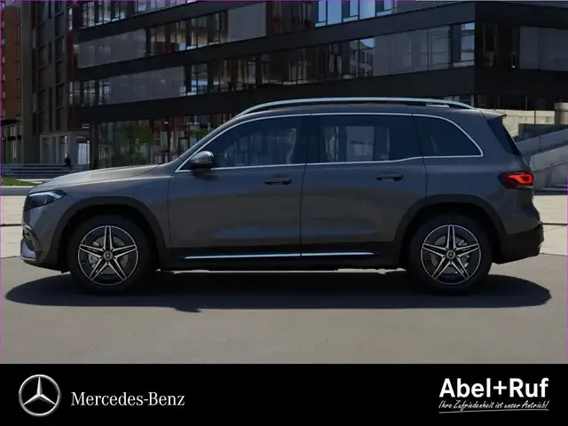 Mercedes-Benz EQB 250
