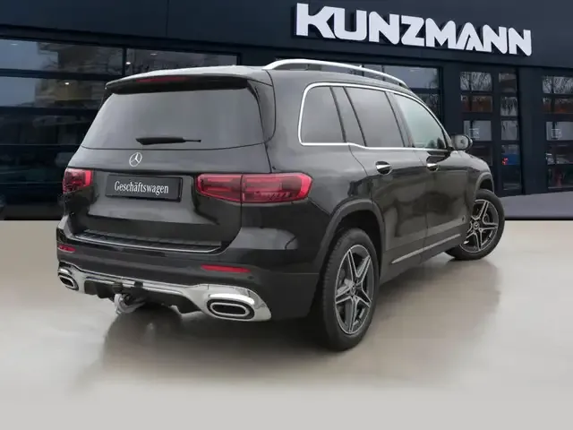 Mercedes-Benz GLB 180