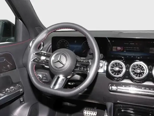 Mercedes-Benz GLB 180