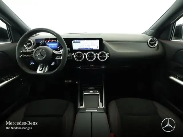 Mercedes-Benz GLA 35 AMG