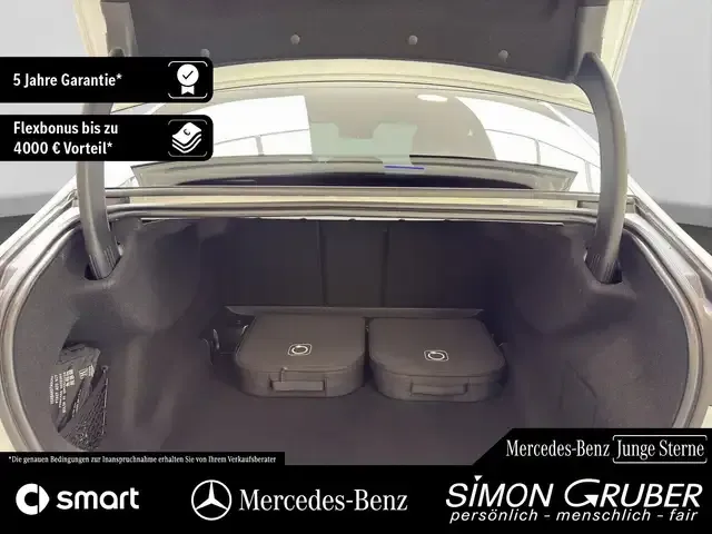 Mercedes-Benz EQE 350