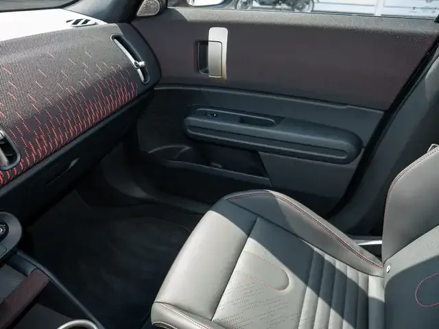 MINI John Cooper Works Countryman