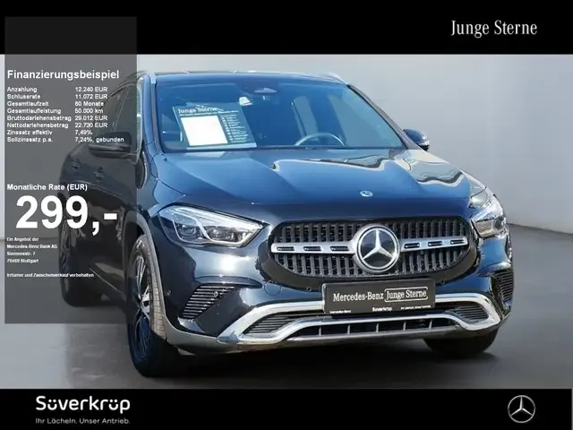 Mercedes-Benz GLA 200
