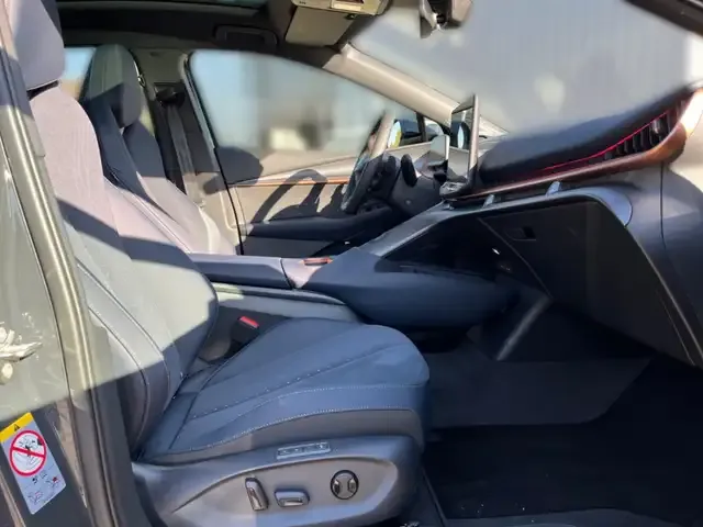 CUPRA Tavascan