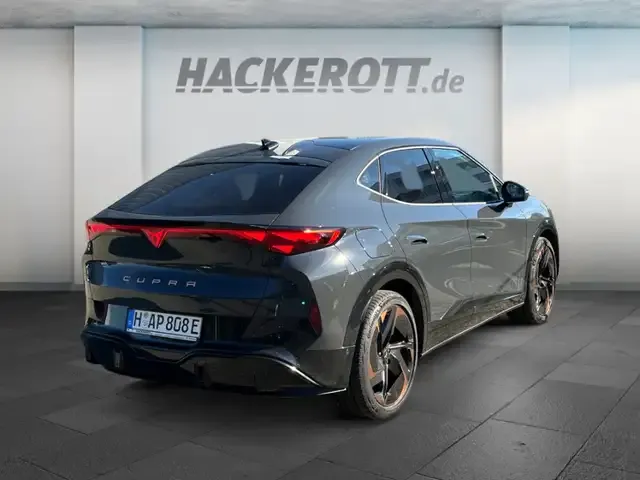 CUPRA Tavascan