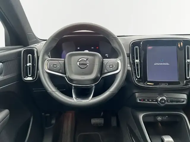 Volvo C40