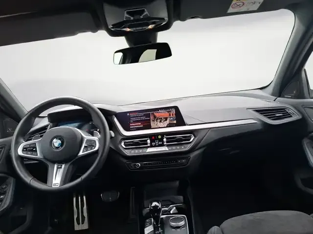 BMW 128