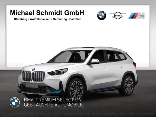 BMW iX1
