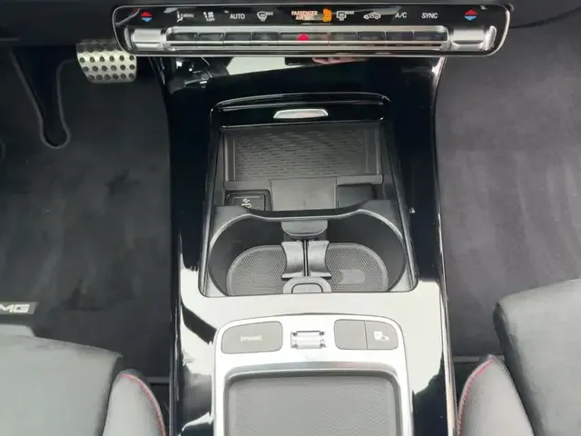 Mercedes-Benz CLA 35 AMG