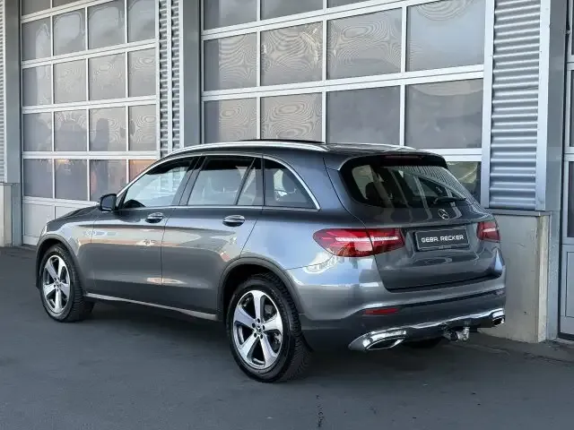 Mercedes-Benz GLC 220