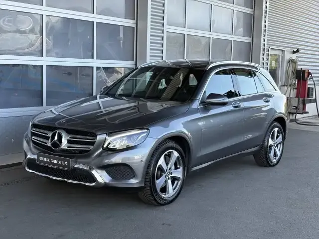 Mercedes-Benz GLC 220