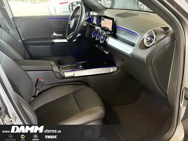 Mercedes-Benz EQB 350