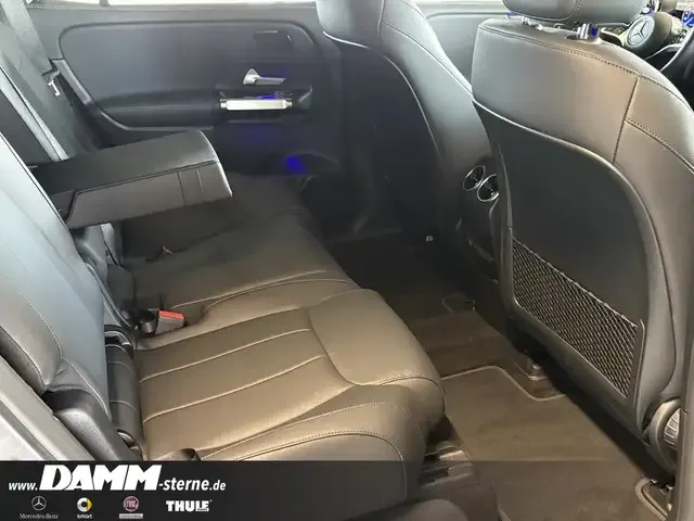Mercedes-Benz EQB 350
