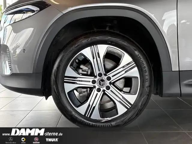 Mercedes-Benz EQB 350
