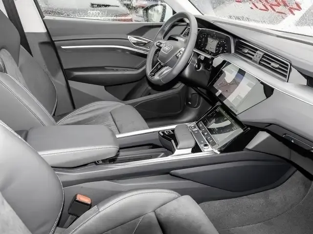 Audi Q8 e-tron