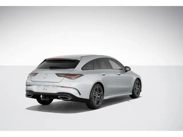 Mercedes-Benz CLA 220