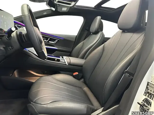 Mercedes-Benz EQE 300