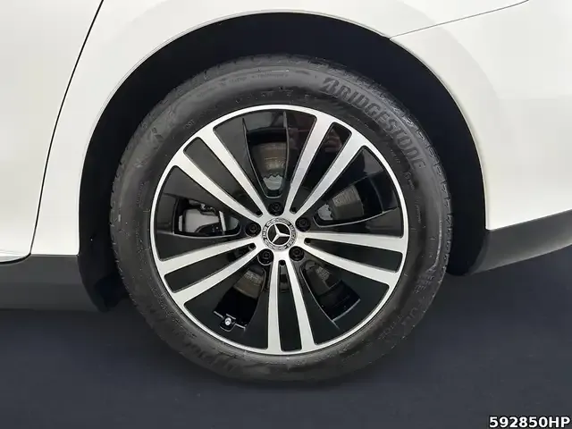 Mercedes-Benz EQE 300