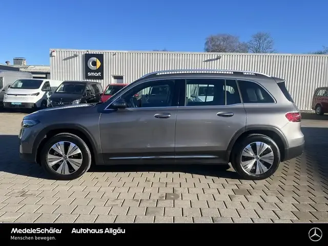 Mercedes-Benz EQB 350