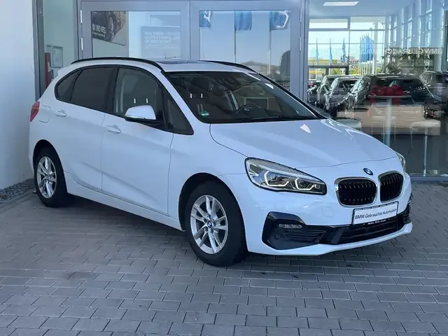 BMW 220