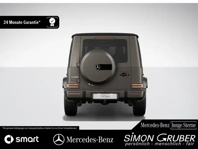 Mercedes-Benz G 500