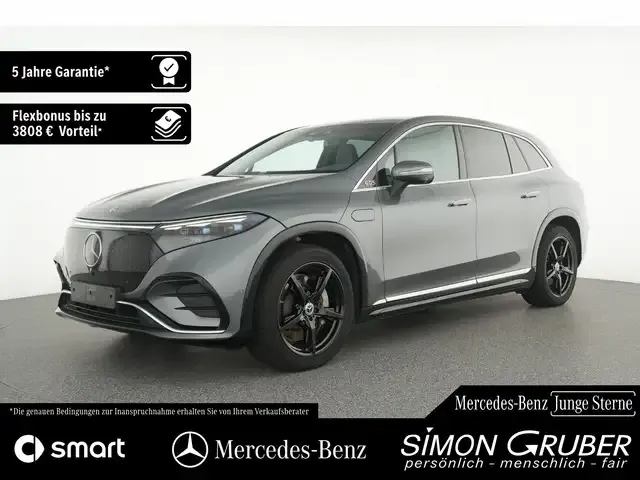 Mercedes-Benz EQS SUV
