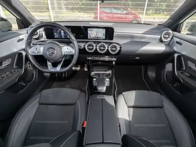 Mercedes-Benz A 250